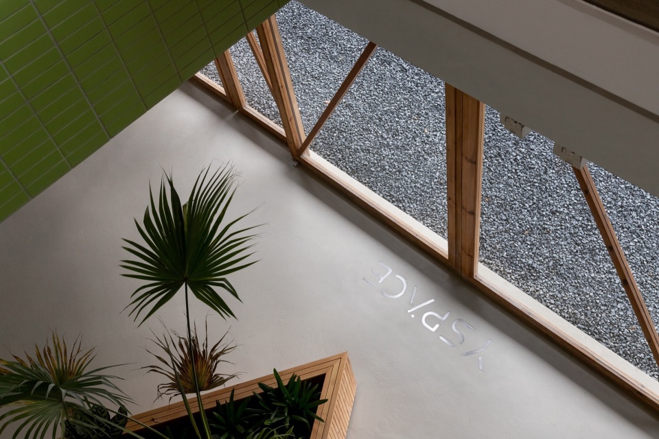 细节1 ANDY under the eaves by displacement architecture design