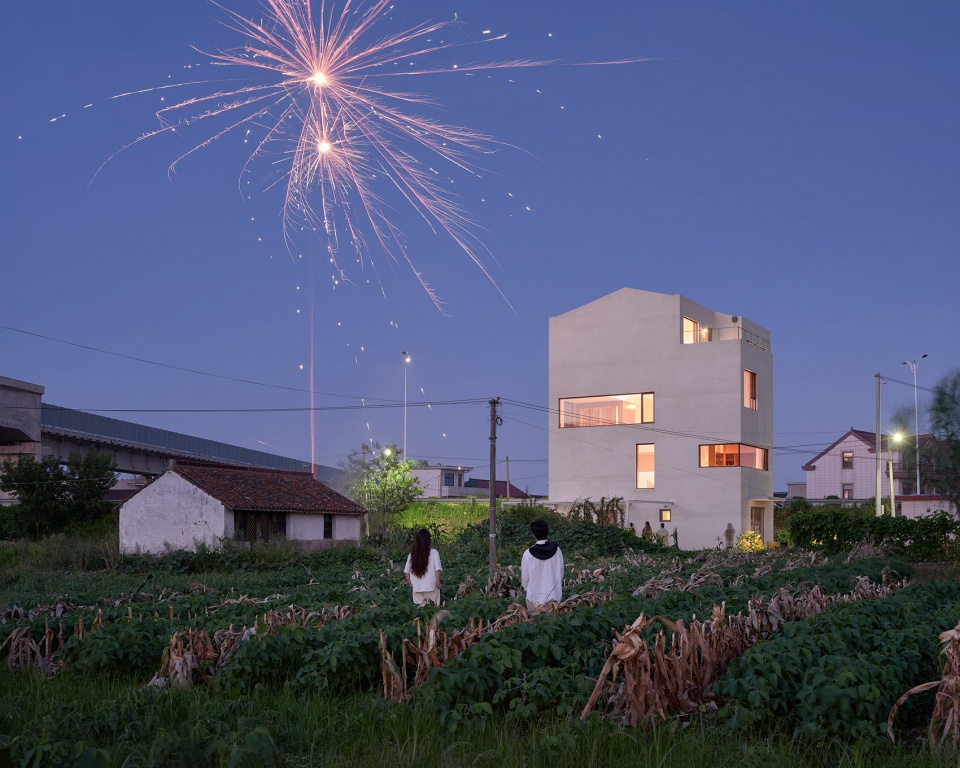crossing house by lm design lab
