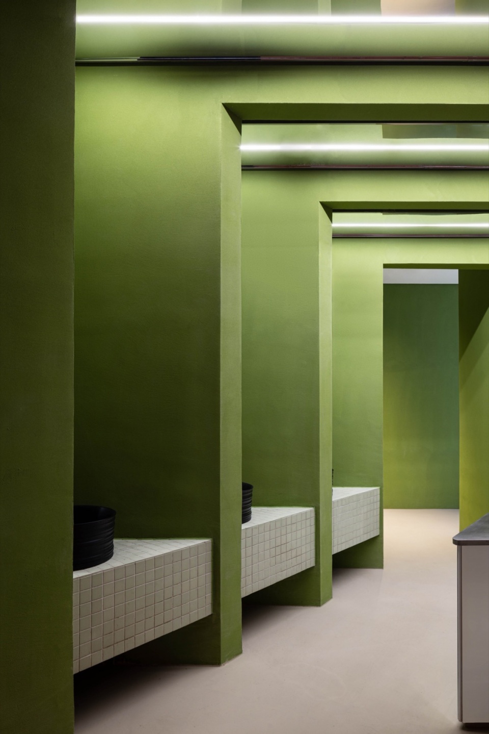1F卫生间 ACTSTUDIO under the eaves by displacement architecture design