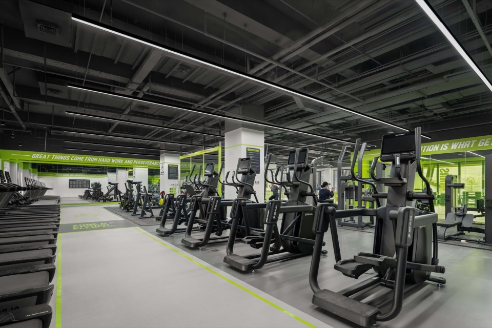 sunpig fitness space design by daga architects