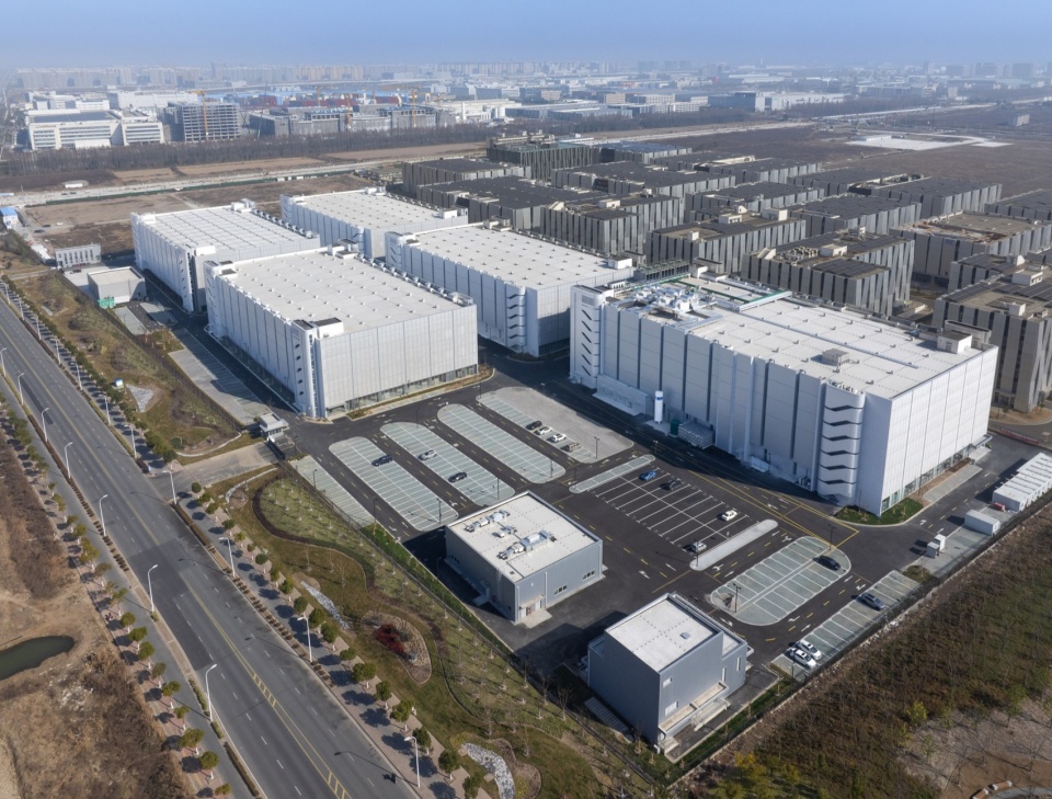 上海 临港纳米园 Web Size 009 shanghai lingang nano park by nan architects