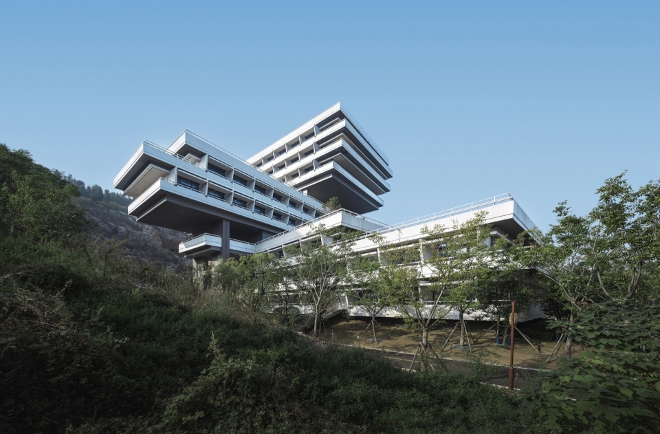 富有张力的悬挑结构©文沛 xuzhou garden expo park dangkou hotel