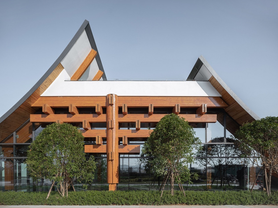 Changshan Huyou Trading Center China by WSD ZUP