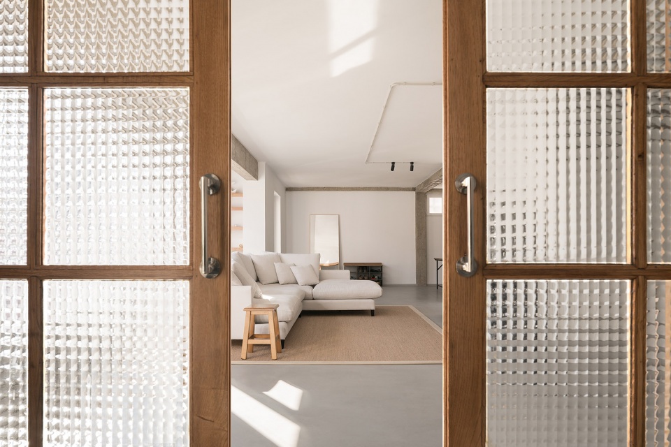 andres muruais housing by nan arquitectos