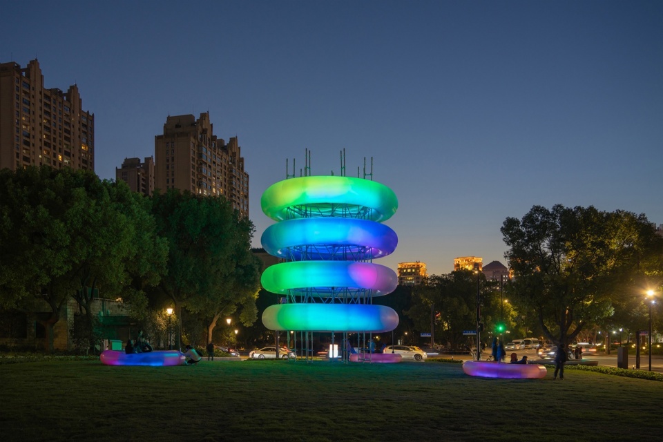 public art installation jump urban generator by daxing jizi design