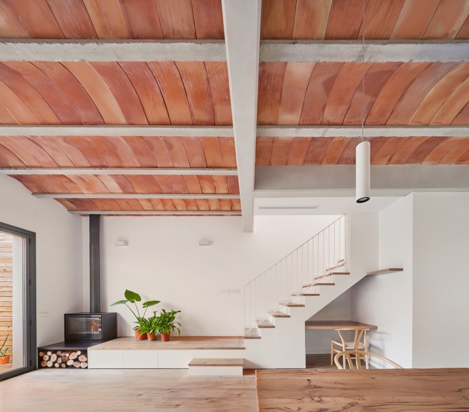 109LAY Vallribera Arquitectes
