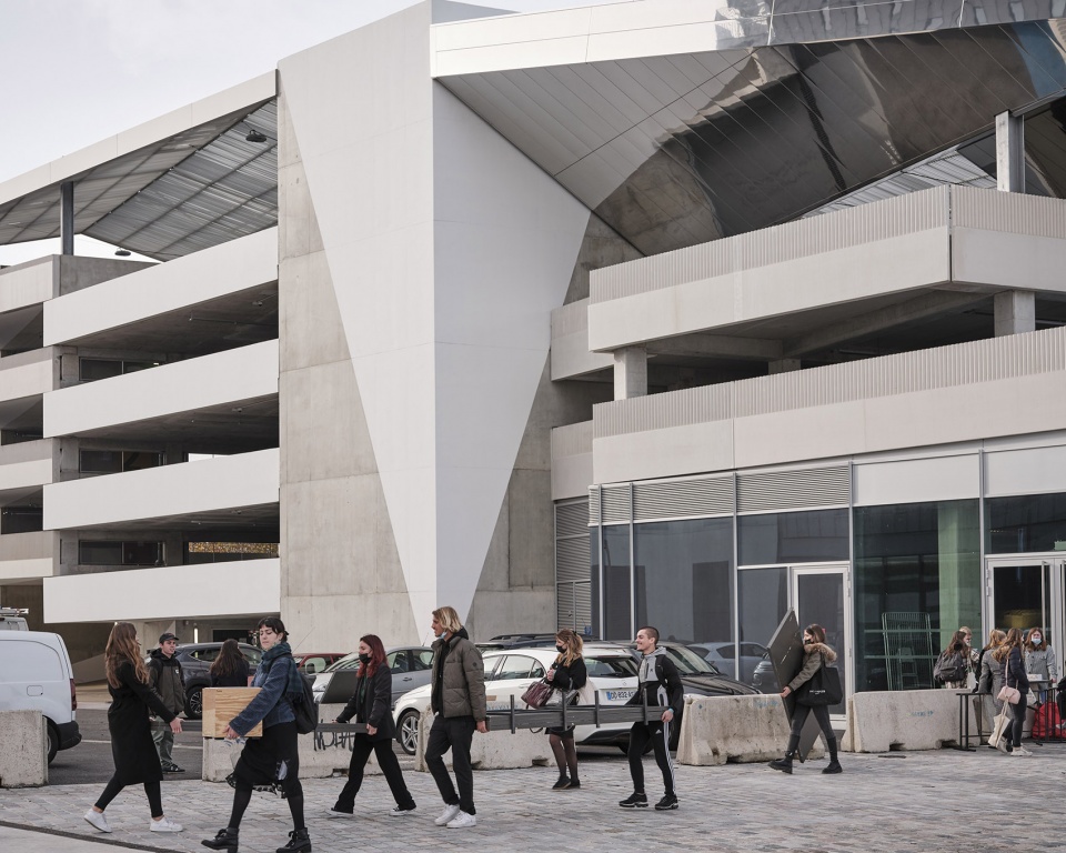 Parking bassins a flots Bordeaux by Ferrier Marchetti Studio