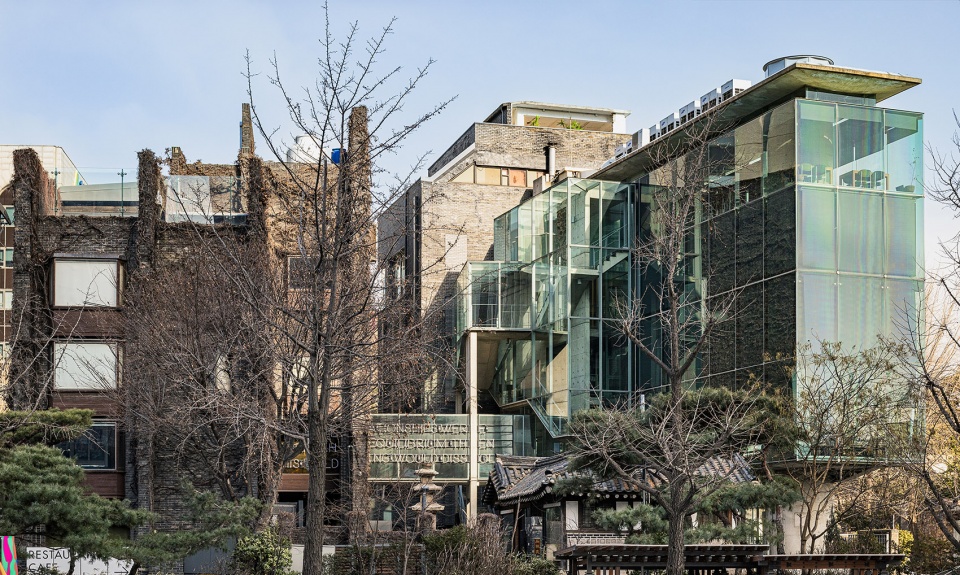 arario gallery by jo nagasaka schemata architects
