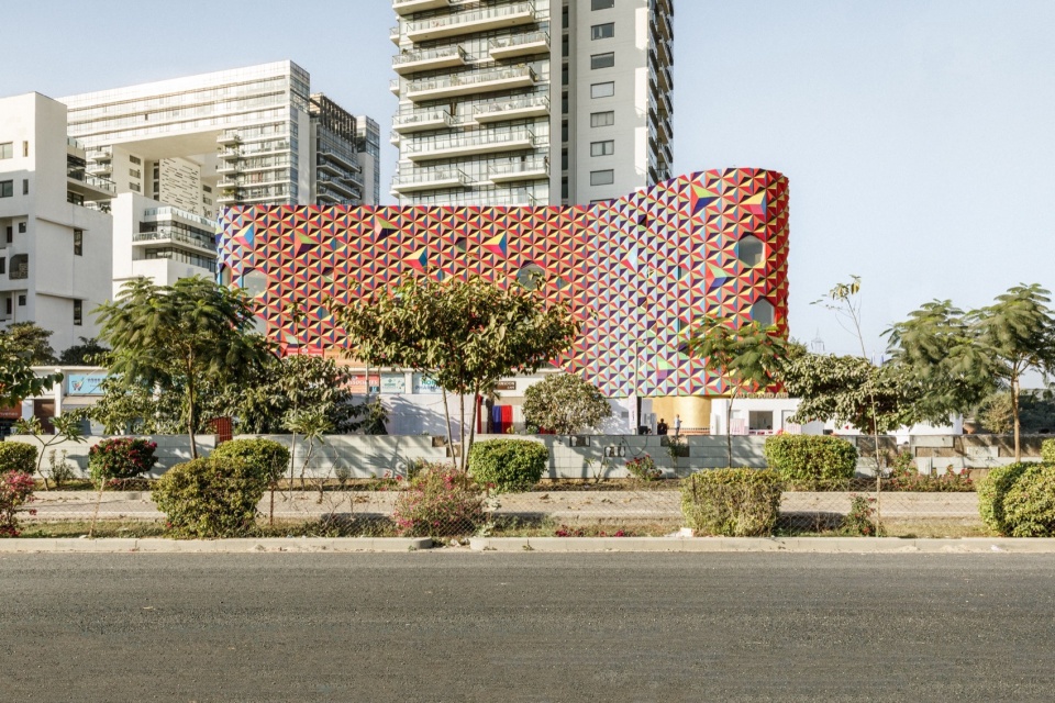 au grand airnursery kindergarten by paul le quernec architect