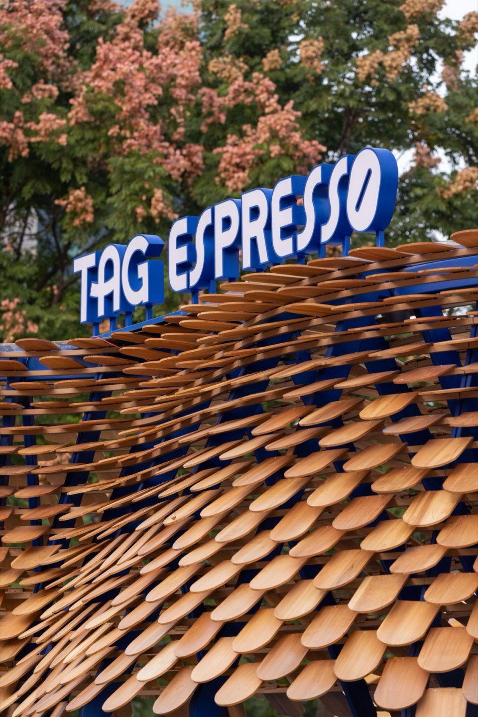 TAG ESPRESSO陆家嘴咖啡节快闪店 有余建筑和TUO建筑设计事务所