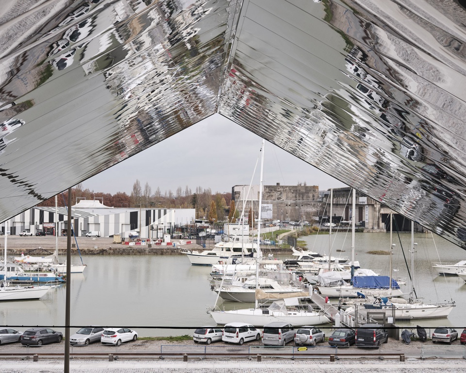 Parking bassins a flots Bordeaux by Ferrier Marchetti Studio 1