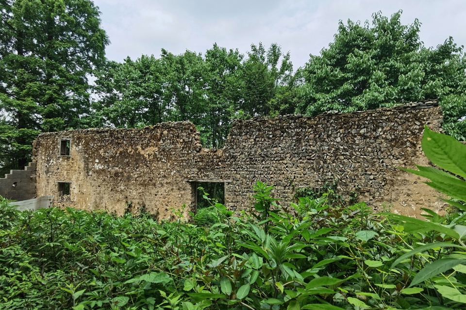 Refuge Moganshan China by Studio Ininches