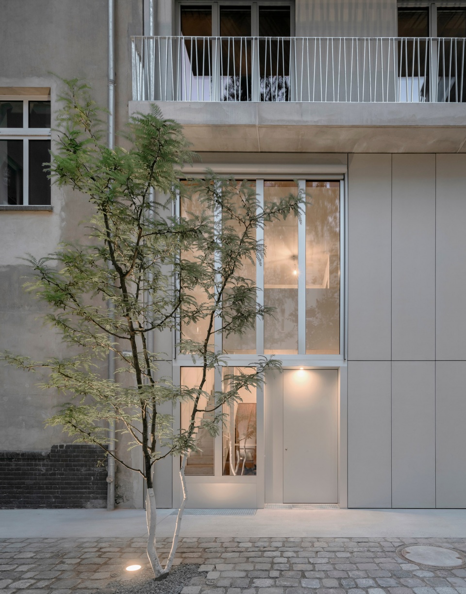 Urban Infill Berlin by Appels Architekten