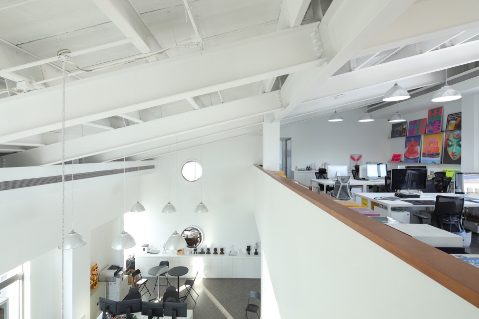 beijing funs itown h9 office design by cplus