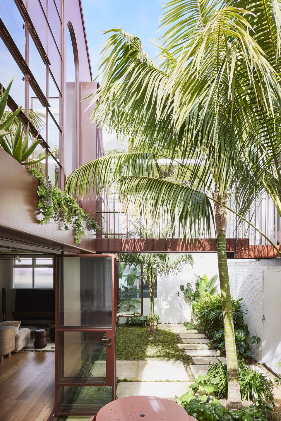 rosso verde by carter williamson architects