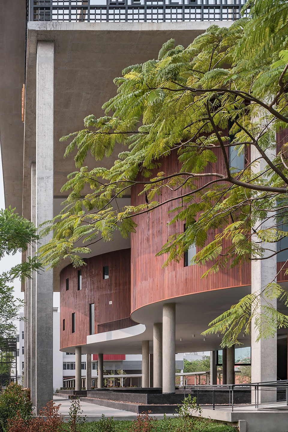 Faculty of Learning Sciences and Education Thammasat University by Arsomsilp Community and Environmental Architect Co Ltd