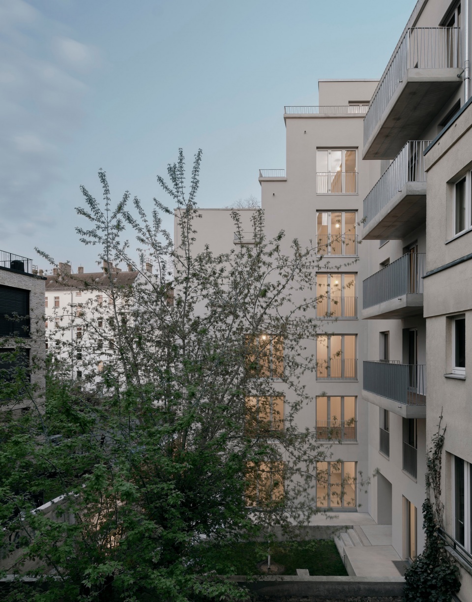 Urban Infill Berlin by Appels Architekten