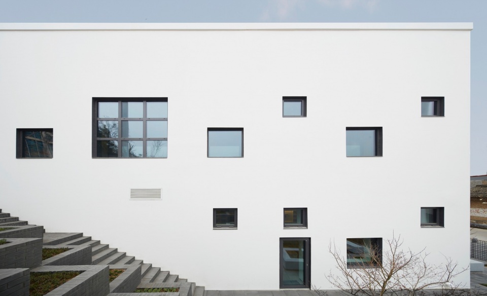 SQUARES Library SAKO Architects