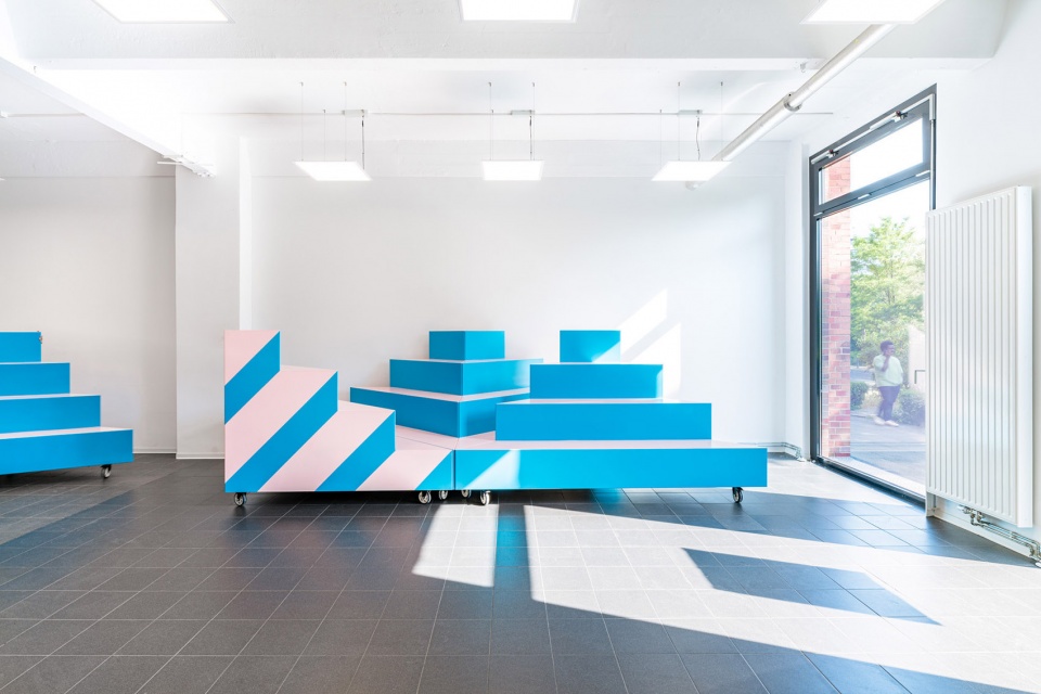 berlin international lobby furniture by latelier
