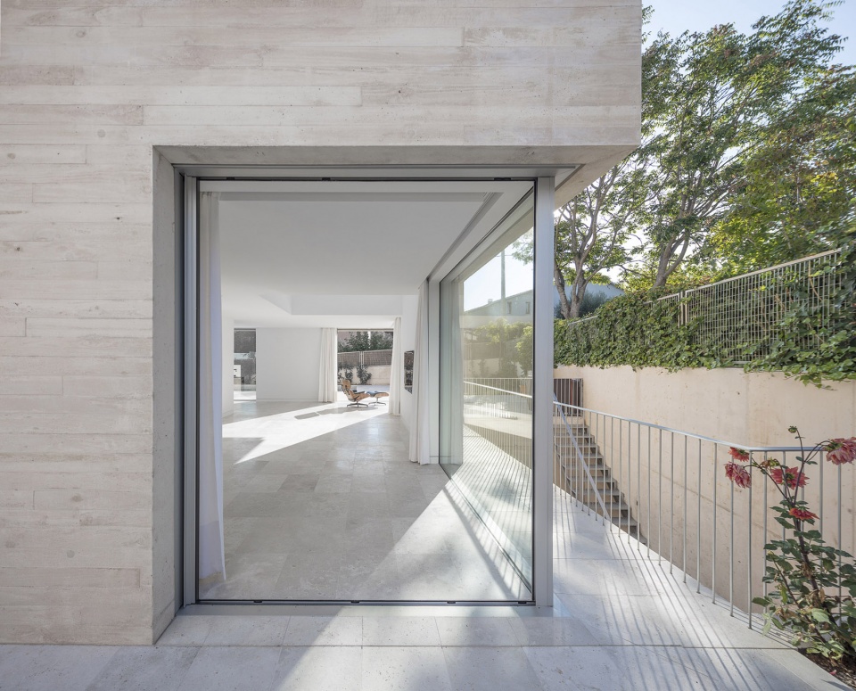 domus damero by jesus donaire garcia de mora