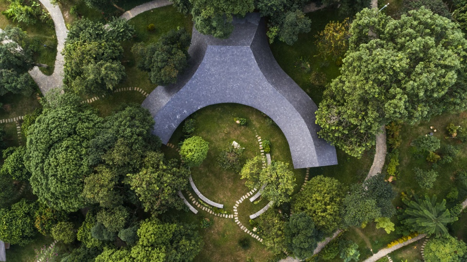 jackfruit village by 112 architects
