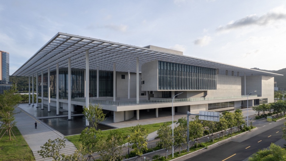 Pingtan International Performing Arts Center by Beijing Institute of Architectural Design Co Ltd South China Design Center