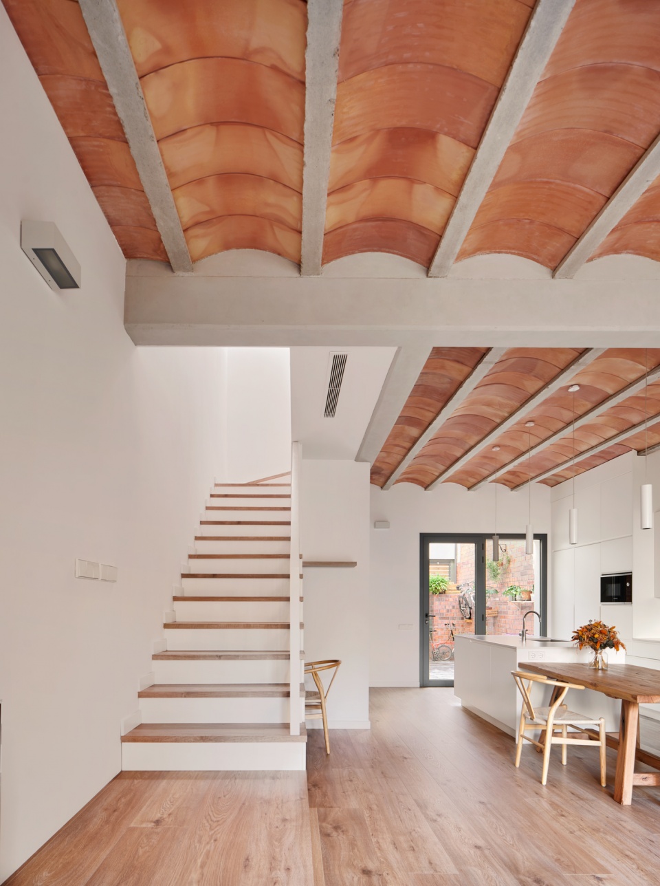 109LAY Vallribera Arquitectes