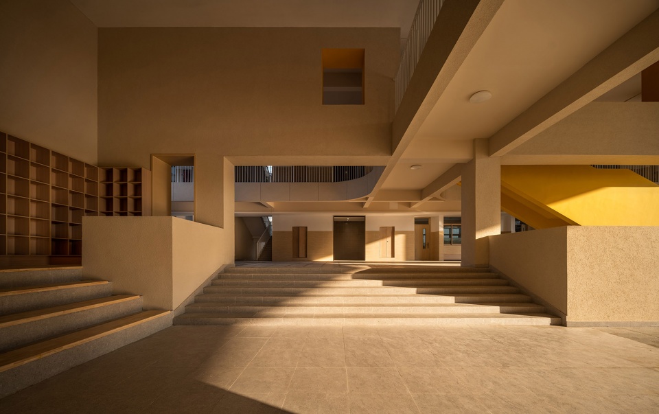 Wenqi Road Primary School by Rong Zhaohui Studio ZRADI