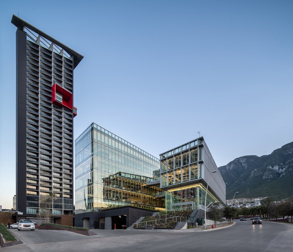 corporativo farmacia del ahorro by mass operations