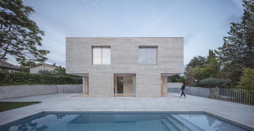 domus damero by jesus donaire garcia de mora