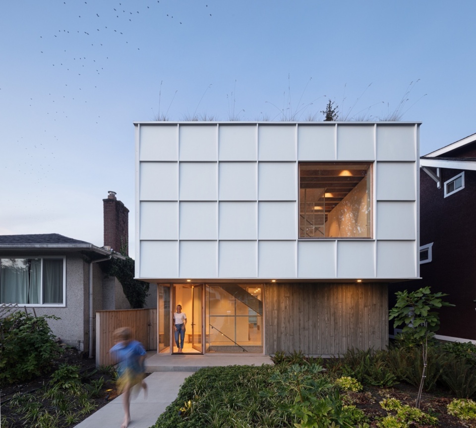 East Van Residence SM Studio