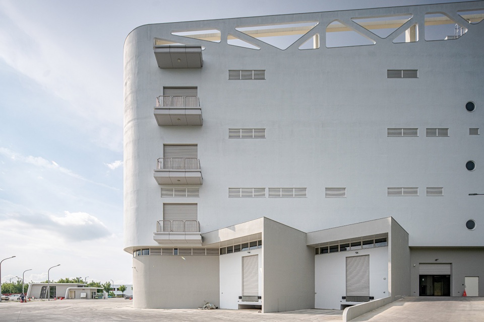 I WILL Factory and Office by WSAA Design Team