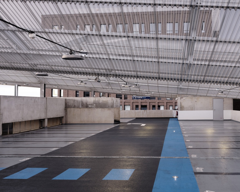 Parking bassins a flots Bordeaux by Ferrier Marchetti Studio