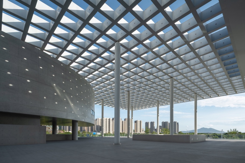 Pingtan International Performing Arts Center by Beijing Institute of Architectural Design Co Ltd South China Design Center