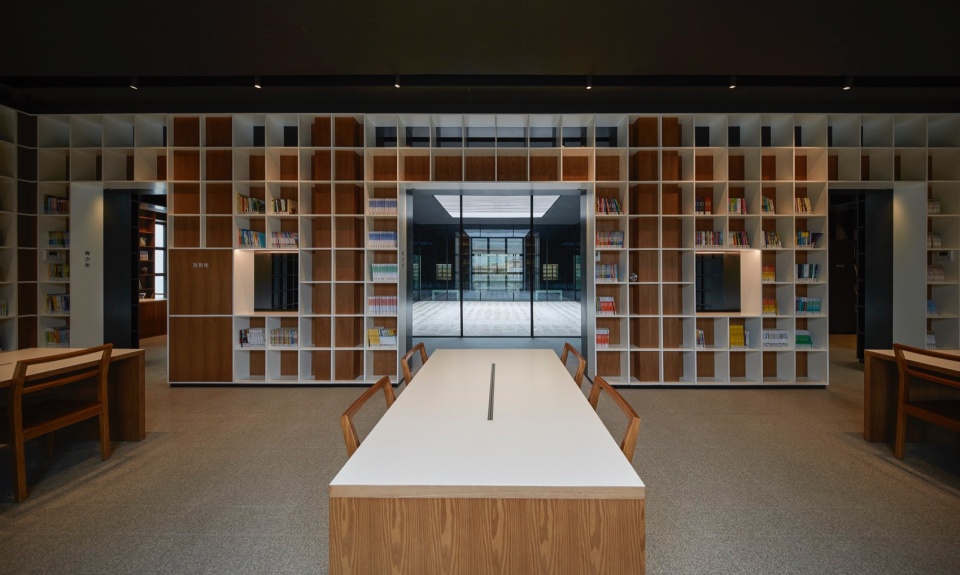 SQUARES Library SAKO Architects