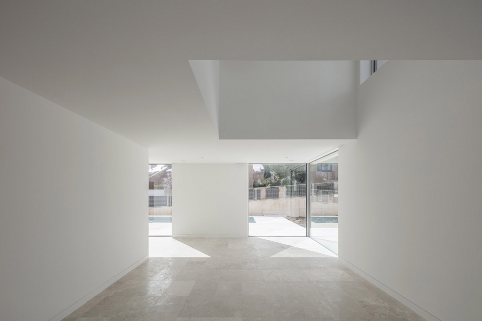 domus damero by jesus donaire garcia de mora