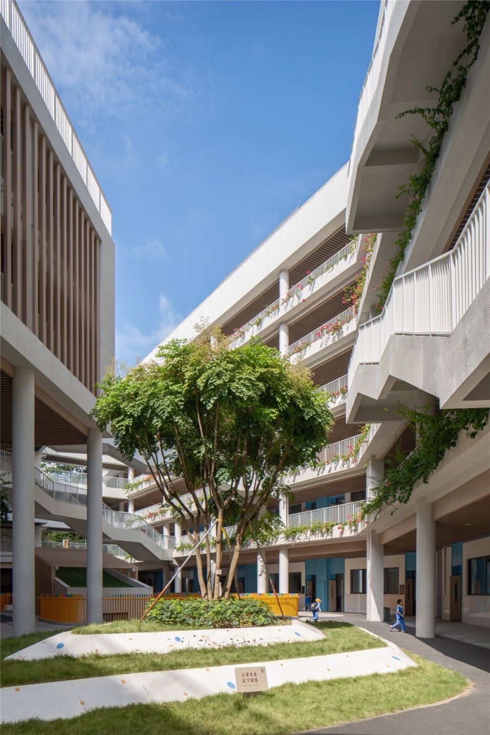 shenzhen nanshan wenli experimental school group wenli no 2 primary school formerly xili no 2 primary school by cmad architects