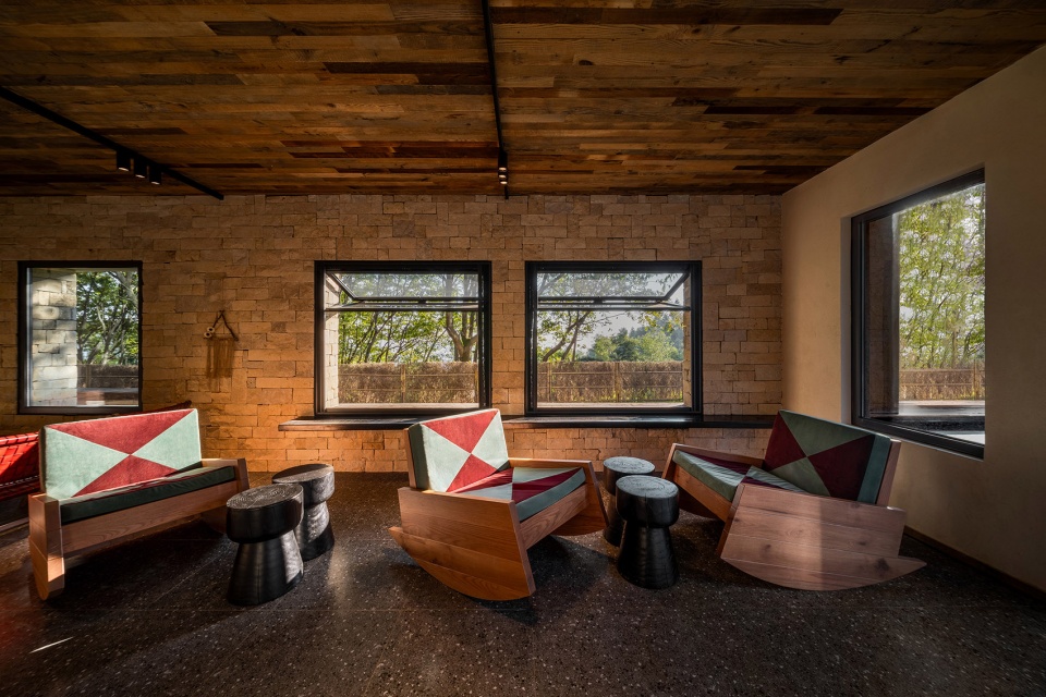 Refuge Moganshan China by Studio Ininches