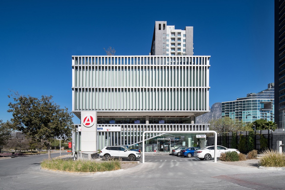 corporativo farmacia del ahorro by mass operations
