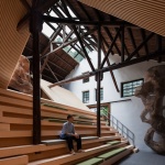 ”Warehouse within a Warehouse” Exhibition Center and Media by Ray&Emilio studio