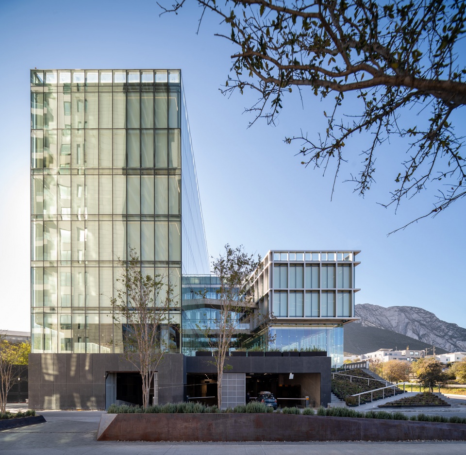 corporativo farmacia del ahorro by mass operations
