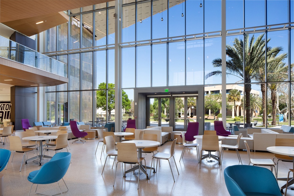 the l gale lemerand student center by ikon 5 architects