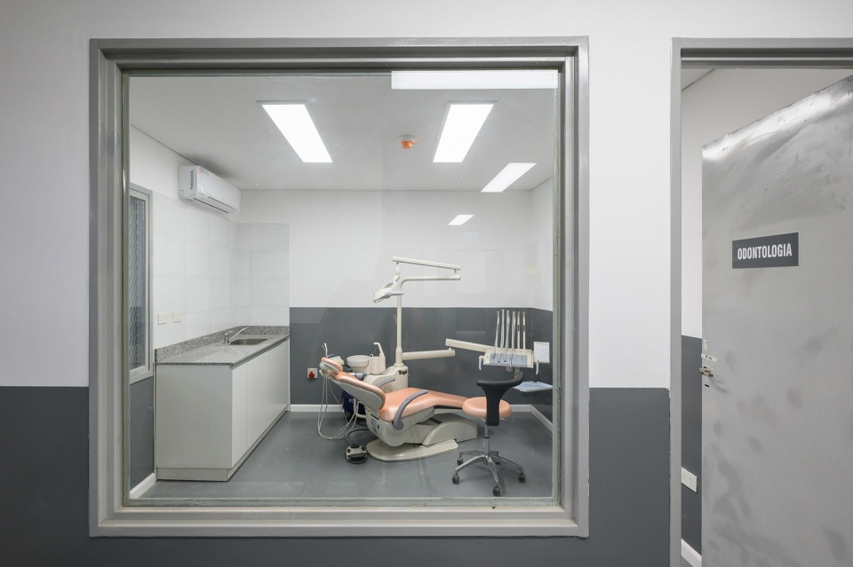 high security mens prison by domanico bertorello associated architects
