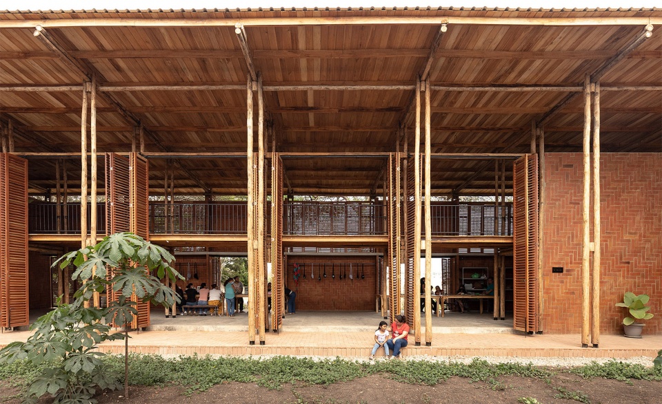 las tejedoras community productive development center by natura futura juan carlos bamba vdw