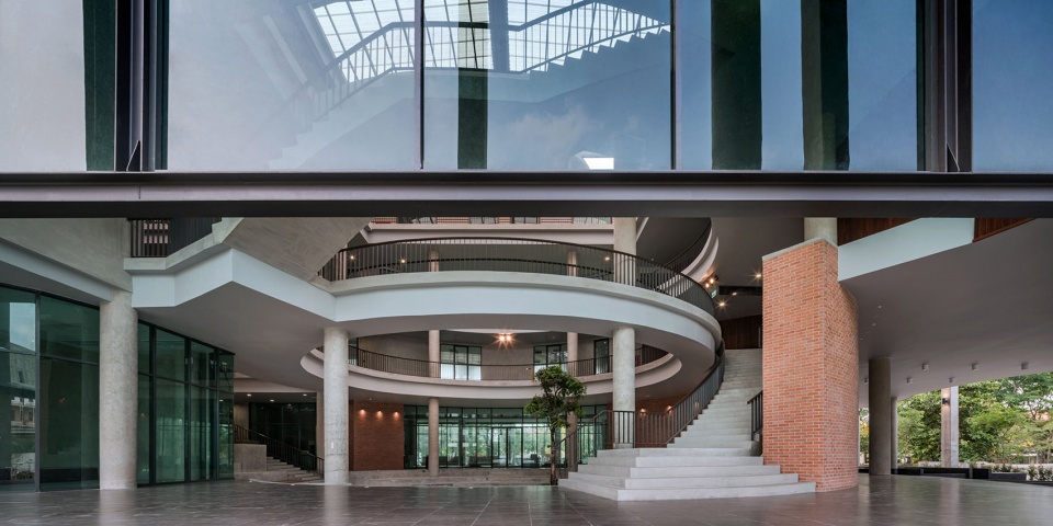 Faculty of Learning Sciences and Education Thammasat University by Arsomsilp Community and Environmental Architect Co Ltd