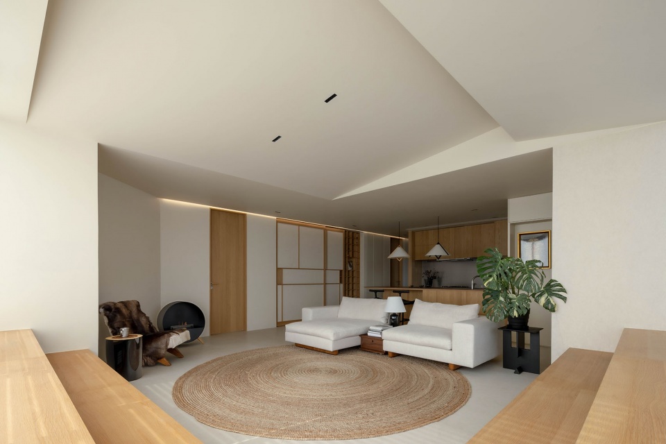 HE Home by MUKA ARCHITECTS