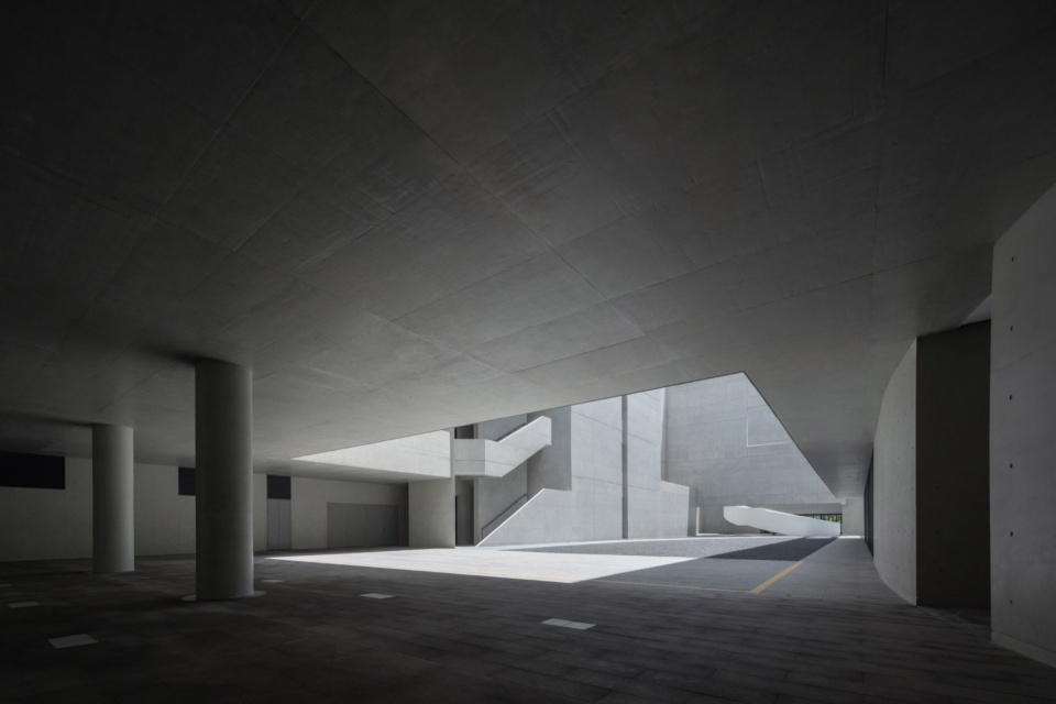 Pingtan International Performing Arts Center by Beijing Institute of Architectural Design Co Ltd South China Design Center