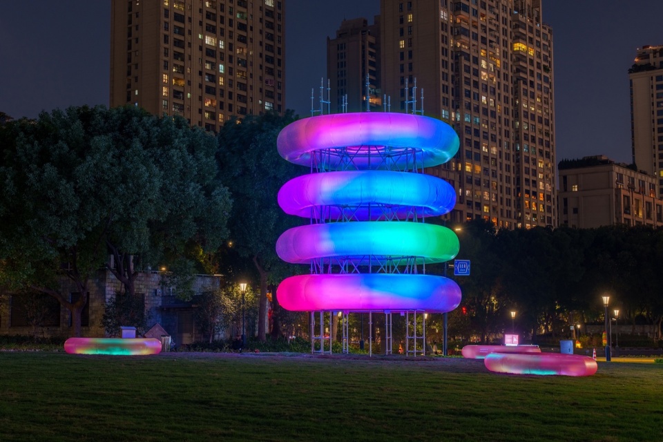 public art installation jump urban generator by daxing jizi design