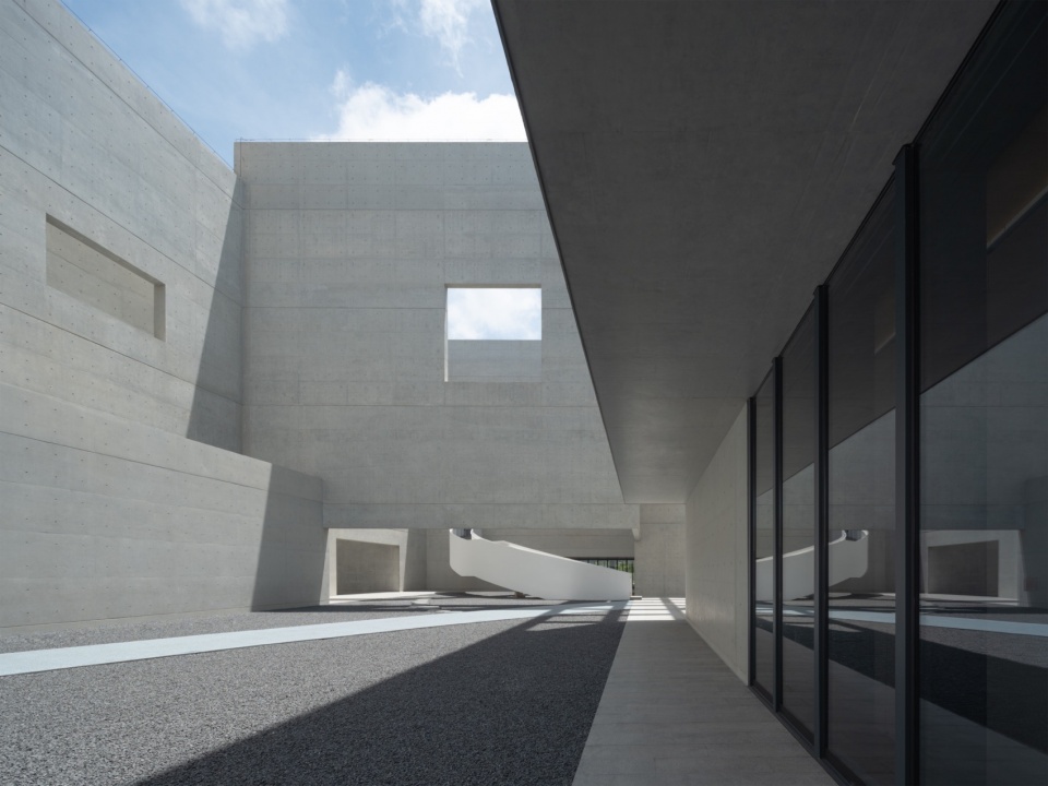 Pingtan International Performing Arts Center by Beijing Institute of Architectural Design Co Ltd South China Design Center