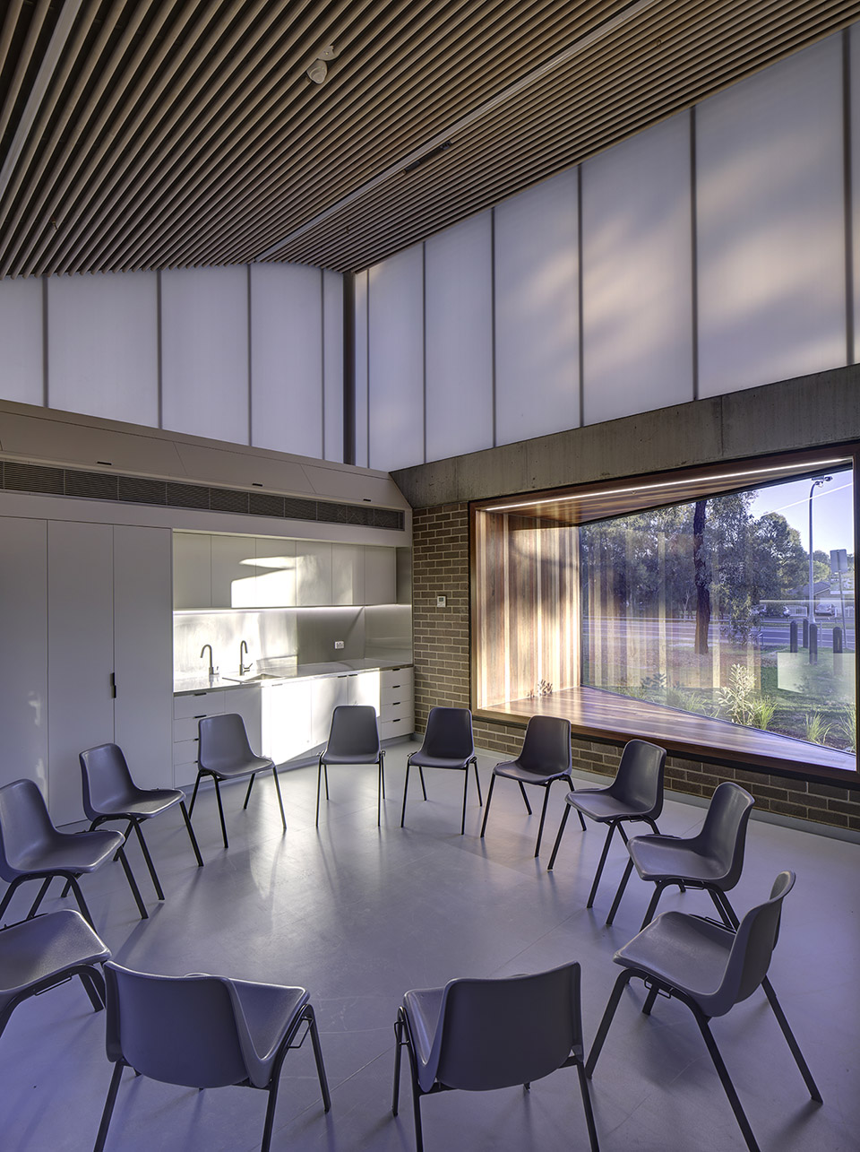 woodcroft neighbourhood centre by carter williamson architects